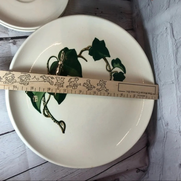 Vintage California Ivy Metlox saucer and dinner plate - Picture 7 of 11